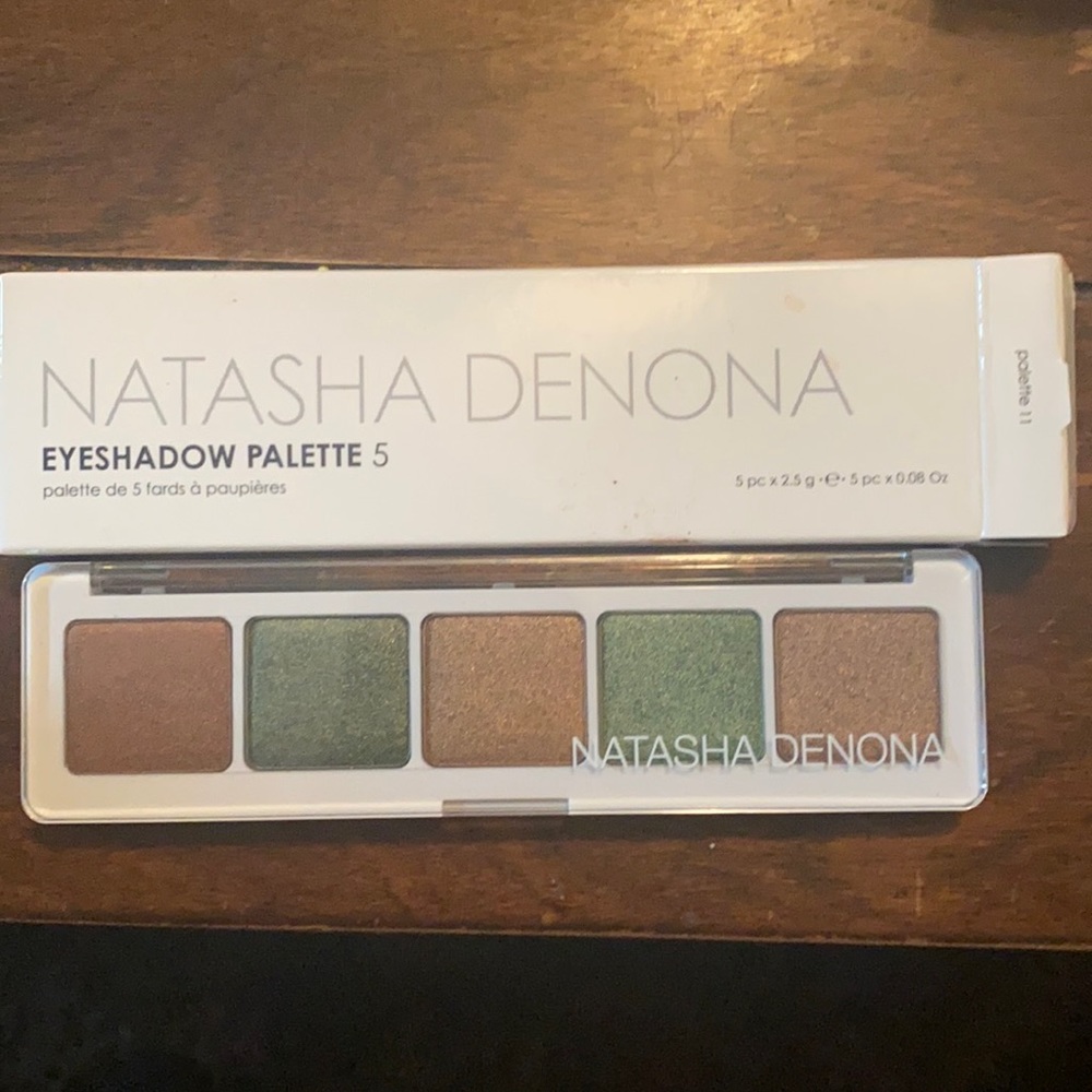 BNIB Natasha D Pallet